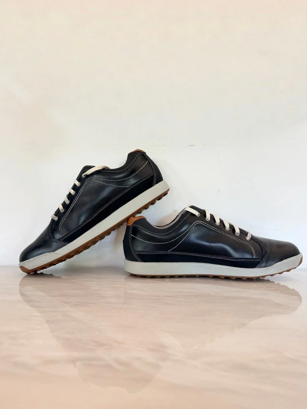 FootJoy Contour Casual Golf Shoes Men’s 10M Black Leather Spikeless 54244